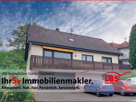 Idyllisches Einfamilienhaus mit riesigem Grundstück!