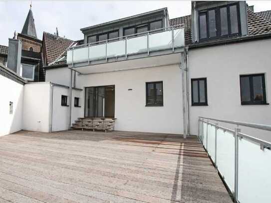 Exclusive Etagenwohnung mit 60 m² Terrasse! Provisionsfrei!