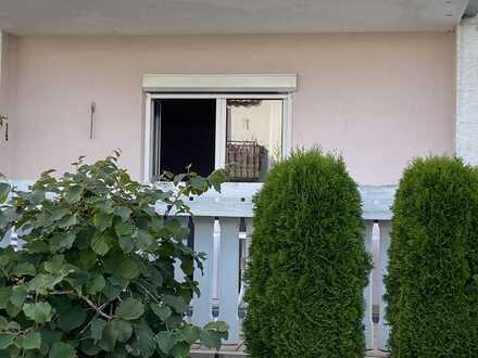 Freundliche 3-Raum-Wohnung mit EBK und Balkon in Gschwend