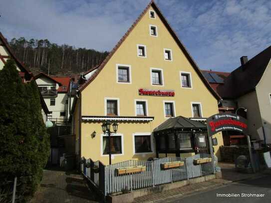 Gasthaus im malerischen Pegnitztal