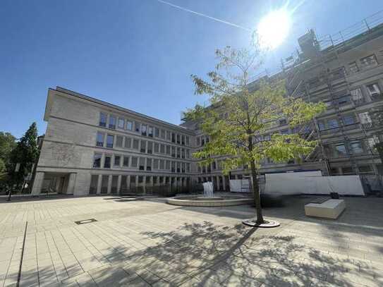 Top ausgestattete 3-Zimmer-Wohnung im Gerling Quartier mit großem Balkon und Bulthaup-Einbauküche