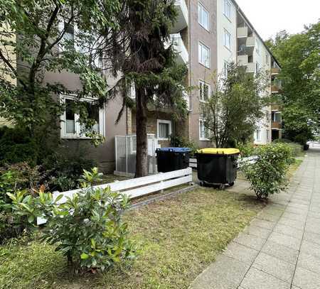 Zentrale 2-Zimmer-Hochparterre-Wohnung mit Balkon und EBK in Hannover