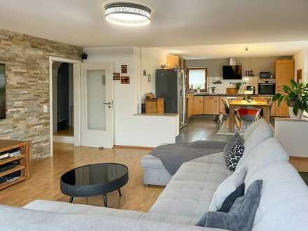 Modernes Wohnen und Gemütlichkeit!
4-Zimmer-Eigentumswohnung in ruhiger Wohnlage