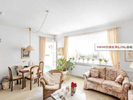 IMMOBERLIN.DE - Eine oder zwei! Attraktive Wohnung mit Loggia in sehr guter Wohnlage