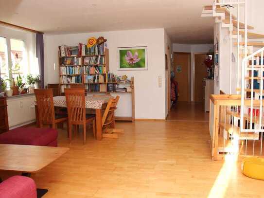 4 Zimmer-Maisonette-Wohnung mit EBK in Leinfelden-Echterdingen