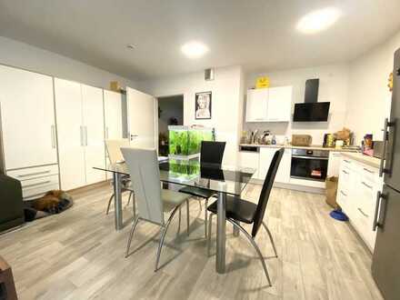 1-Zimmer Wohnung, mit Tageslichtbad & kleiner Terrasse