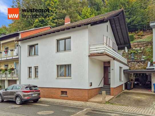 Familienidyll oder Vermietung: Charmantes und pflegeleichtes Haus in ruhiger Dorflage.