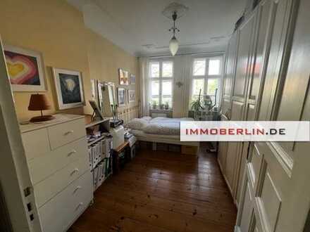 IMMOBERLIN.DE - Ruhig in Friedenau! Attraktive vermietete Stuck-Altbauwohnung