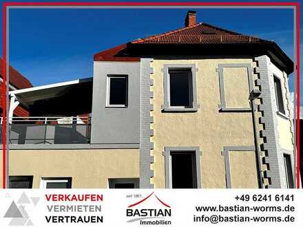 Fix und fertig: Renoviertes 2-FH m. sep. Eingängen - sofort bezugsfrei - Worms-Hochheim!