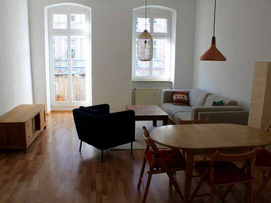 WOHNEN IM PRENZLAUER BERG / ALTBAU MIT BALKON