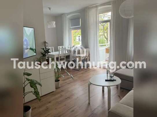 Tauschwohnung: Helle 2-Zi Whg in Schöneweide mit Balkon gg min. 2 Zi Whg