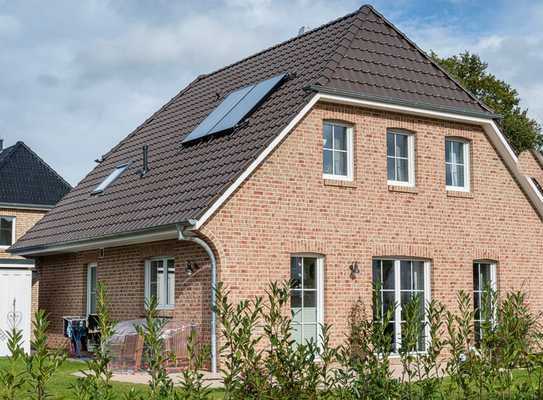 Großzügiges Familienhaus im klassischen Stil 
Neubauplanung - Niedrigenergiehaus mit Wärmepumpe