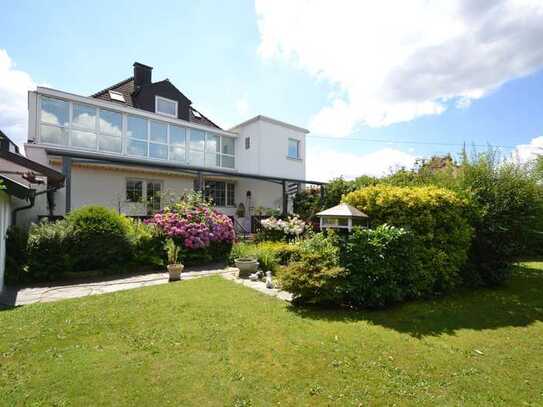 Exklusive Liegenschaft! Wfl. 208 qm, EBK, Whirlpool, Kamin, Sauna, Partyhaus, Winterga., Carport uvm