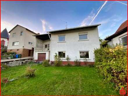 Einfamilienhaus mit Einliegerwohnung in ruhiger Lage