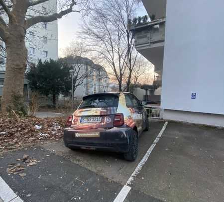 Zentral gelegener Stellplatz im Heusteigviertel