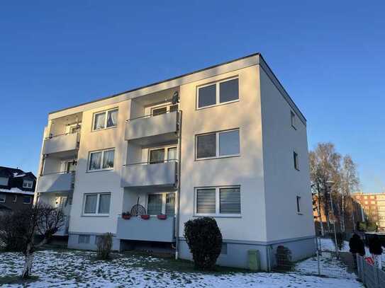 Sonnige Etagenwohnung mit Balkon in Südostlage und Stellplatz