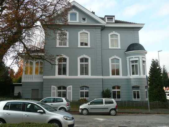 Unna-Königsborn, DG Wohnung in Jugenstilvilla, 49 qm