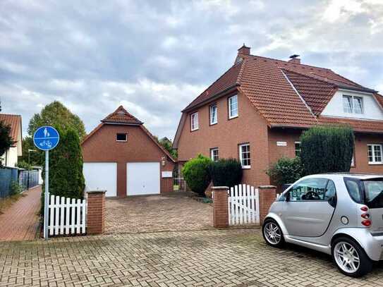 *** LGH - GODSHORN *** Atelier-Wohnung mit Ausbaureserve im 2-Familienhaus mit Gartennutzung🪴!!!