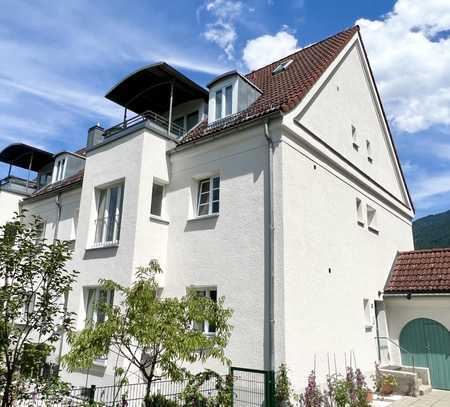 Altbau-Charme der 30er Jahre! Gepflegte 3-Zimmer-Eigentumswohnung in Seenähe, Obj. T/0537