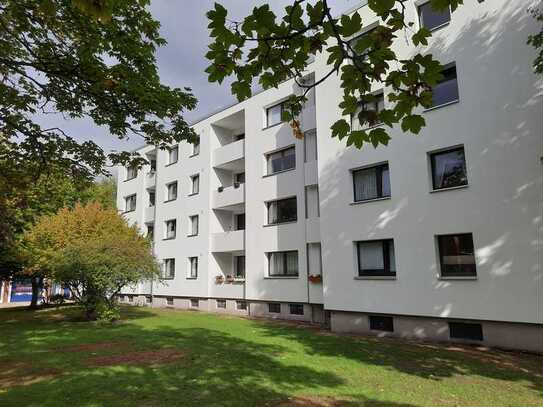 Ruhige, gut geschnittene 2- Zimmer Wohnung mit Kfz-Stellplatz