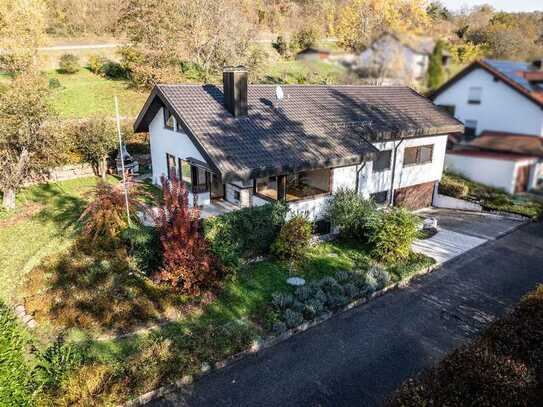 Einfamilienhaus in sehr ruhiger Waldrandlage