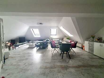 Schöne Dachgeschosswohnung in Partenheim