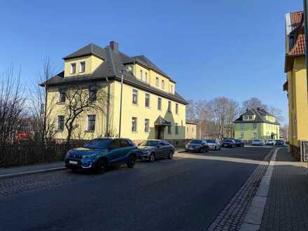 Zwei vermietete Mehrfamilienhäuser im Gesamtpaket mit 765 qm Wfl. 12 Gasthermen, Öfen, Gärten