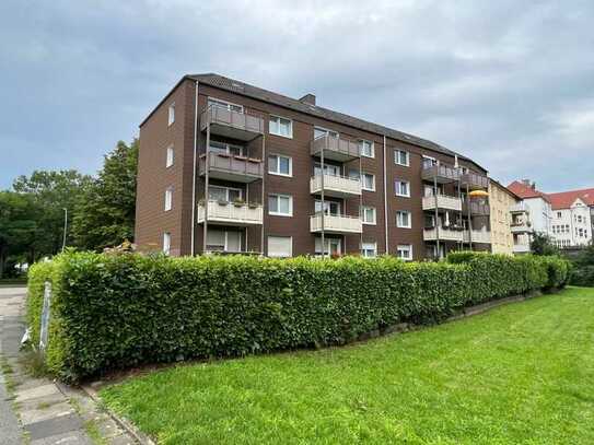 "Großzügige und lichtdurchflutete 3-Zimmer-Etagenwohnung mit Balkon am Dortmunder Hafen"