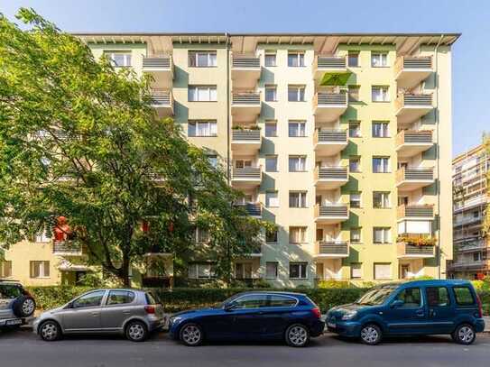 Modernisierte 2-Zimmer-Wohnung am Bayerischen Viertel
Modernised 2-room flat at Bavarian Quarter