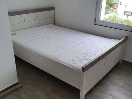 Modernisierte Wohnung mit drei Zimmern und Balkon in Wilnsdorf