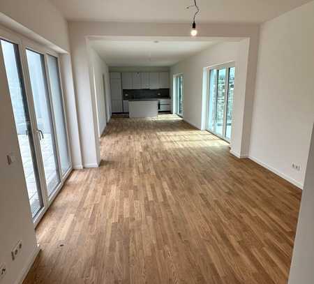 Penthouse Neubau-Erstbezug 2 Terrassen & Einbauküche