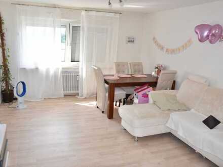 **Helle, sehr gepflegte 4-Zimmer-Whg. mit Balkon und Garage**Cw-Heumaden**