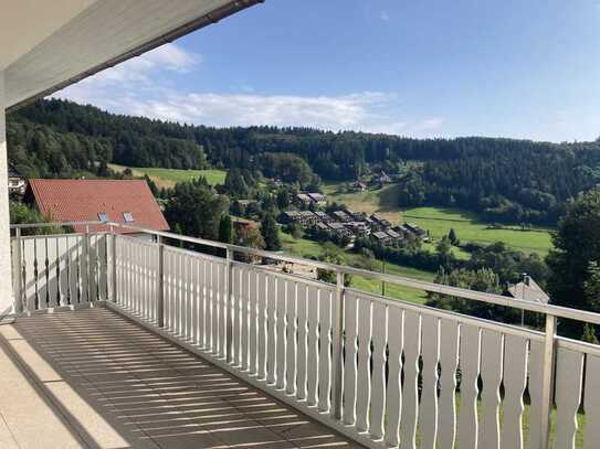 Wohnen wie im Urlaub - wunderschöner Ausblick über die Rheinebene!