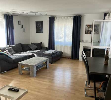 Ansprechende 3-Zimmer-Wohnung mit Balkon und Einbauküche in Heidenheim an der Brenz