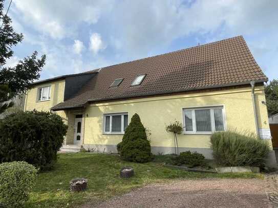 Zweifamilienhaus in gesuchter Wohnlage von Dessau-Waldersee