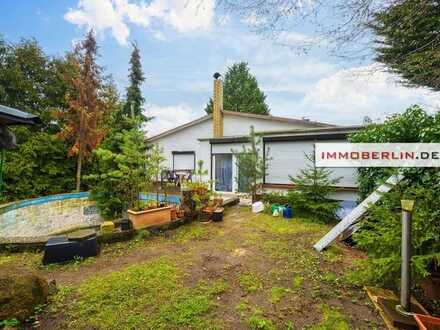 IMMOBERLIN.DE - Zwischen Dahme und Großem Müggelsee! Altbau auf schönem Grundstück