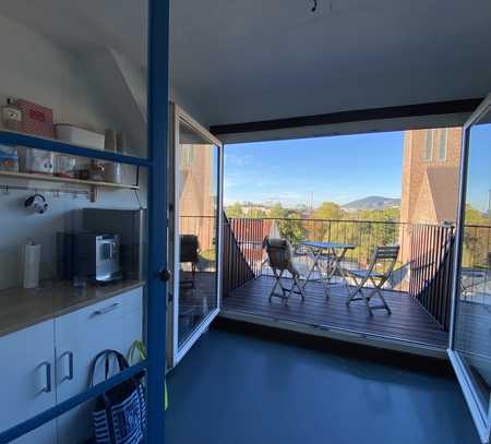 Wunderschöne Dachgeschosswohnung in Bergheim mit genialem Balkon und Blick über Heidelberg