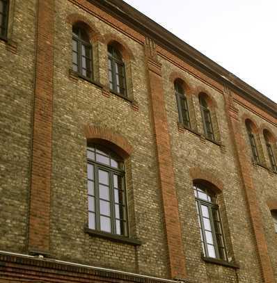 Historische Industrielofts mit Hafenblick - Sichern Sie sich jetzt eine der letzten Flächen!