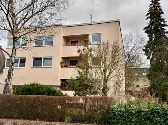 Gut geschnittene 3 Zimmer Wohnung von Privat in Berlin Zehlendorf