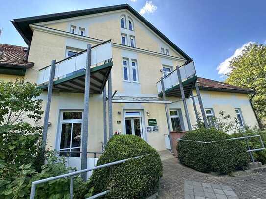 Herrenhaus mit 15 Apartments *** 8.107 m² Grundstück *** zzgl. vis a vis Baugrundstück 2.000 m² ***