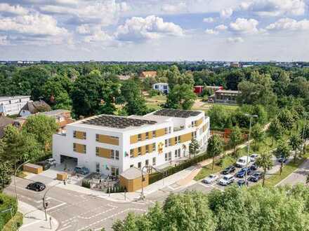 Neubau-Senioren-Servicewohnung (55+) mit Dachterrasse im grünen und zentralen 22159-Farmsen-Berne
