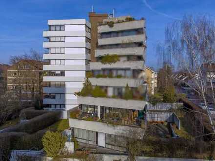 Großzügige Wohnung im außergewöhnlichem Haus