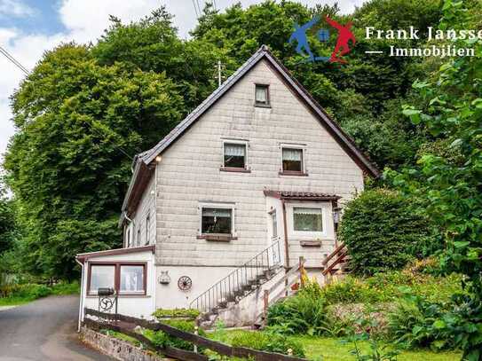 Freistehendes Einfamilienhaus / Ferienhaus in Naturlage in Blankenheim