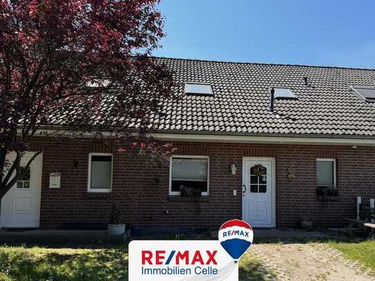 Einladendes Reihenmittelhaus in ruhiger Dorflage – Attraktives Angebot! (NJ-6204)