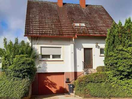 Preis reduziert! Einfamilienhaus mit Garten, Garage in Donsieders!
