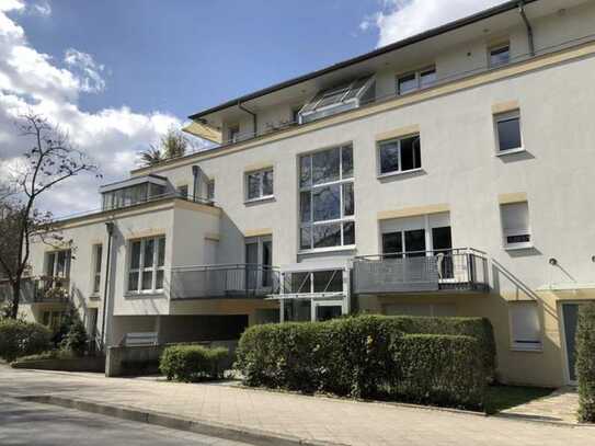 Exklusive 1-Raum-EG-Wohnung mit Terrasse und Privatgarten