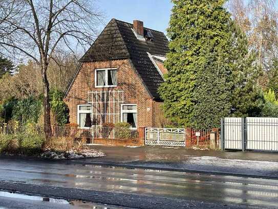 Gewerbegrundstück mit Altbestand in Hamburg/ Sülldorf