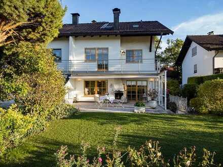 Große und helle DHH mit S-Bahnanschluß und herrlichem Weitblick ! Im Angebotsverfahren