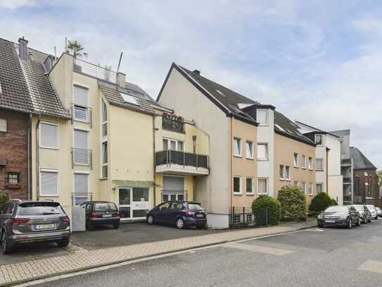 Moderne Eigentumswohnung mit besonderem Grundriss, großer Terrasse und Tiefgaragenstellplatz in Eil