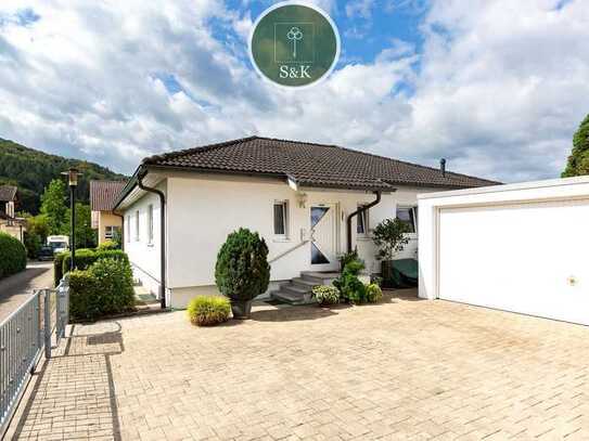 Bungalow mit idyllischem Garten und Blick ins Grüne